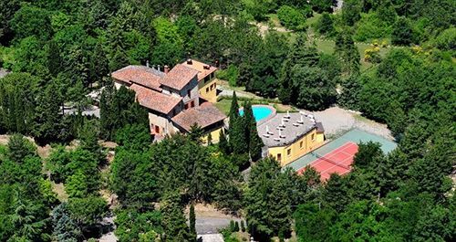 La Torre Ai Mari Hotell Sarteano Exteriör bild