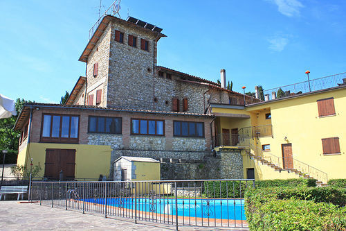 La Torre Ai Mari Hotell Sarteano Exteriör bild
